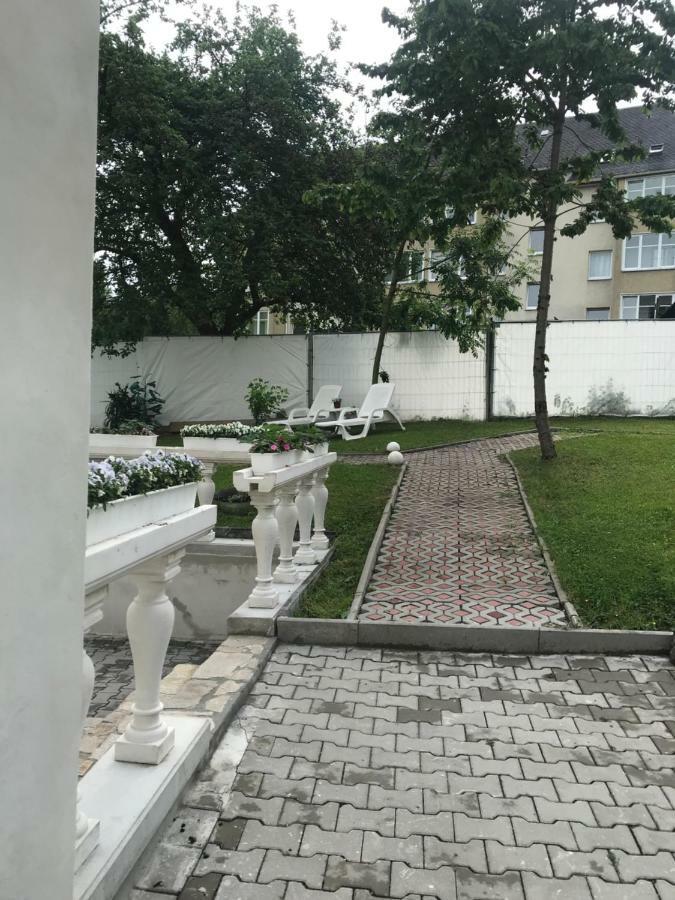 Pension Chevermeto ケムニッツ エクステリア 写真